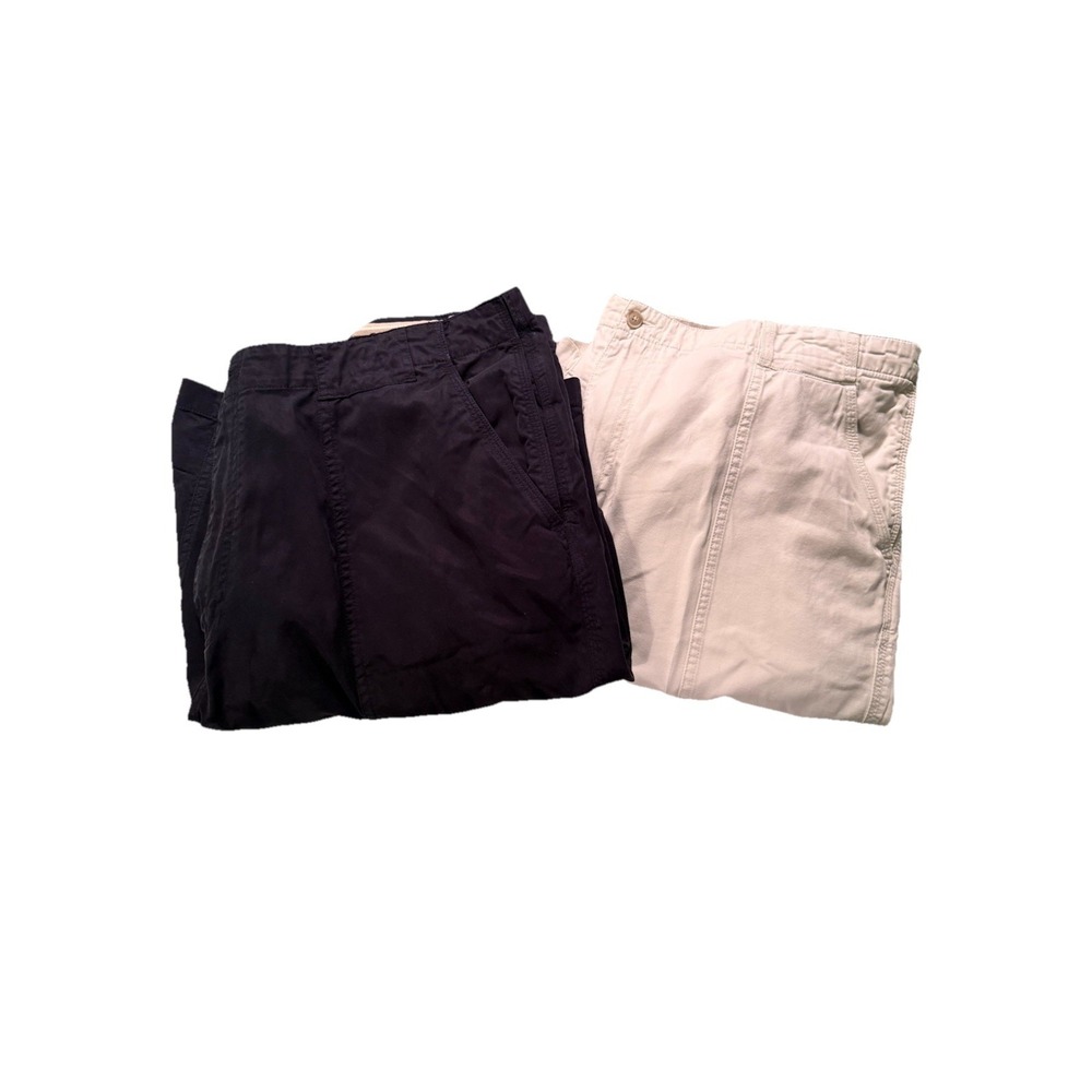 2 Pair of Tommy Bahama Relaxed Cargo Shorts size 42